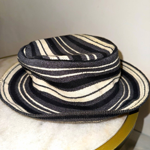 Vintage 90s kangol - vintage, in