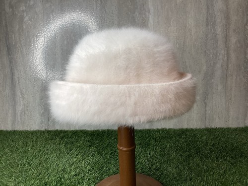 Kangol pale pink rabbit - kangol,