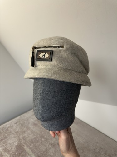 Bnwt kangol fleece - kangol, bucket