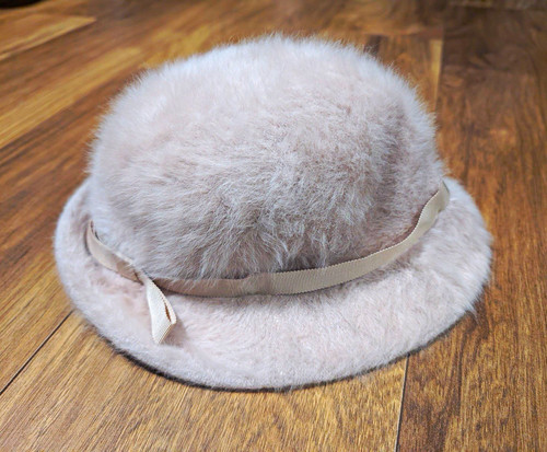 Kangol beige pale pink - kangol, fuzzy
